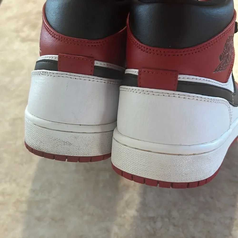 JORDANS Size 7